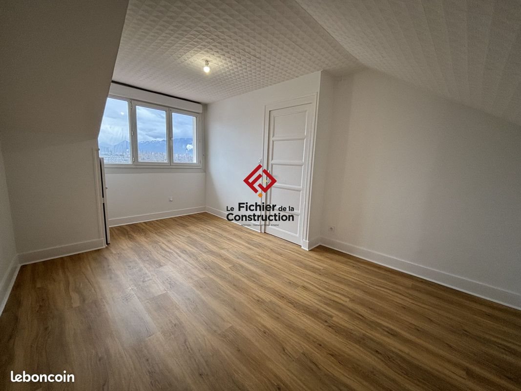 Appartement à louer, 42m², Saint-Martin-d'Hères