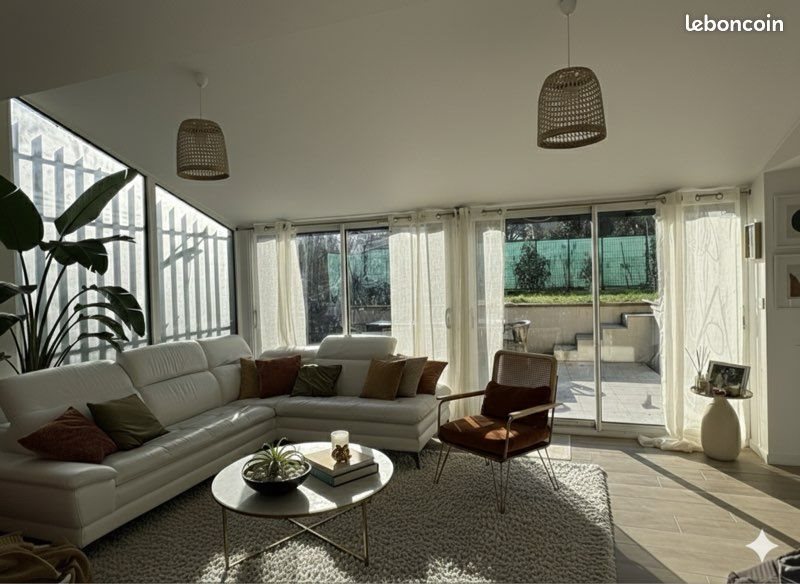 Maison à louer, 120m², Gouvernes