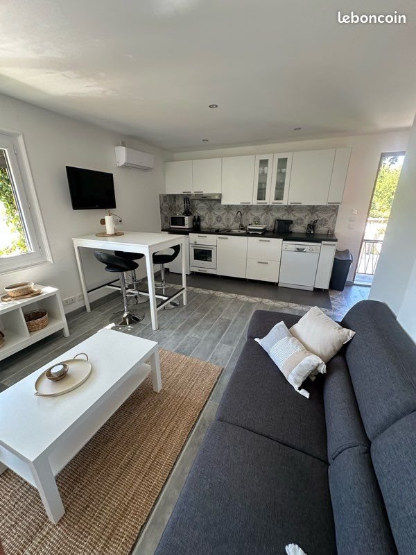 Appartement à louer, 28m², Roquebrune-sur-Argens