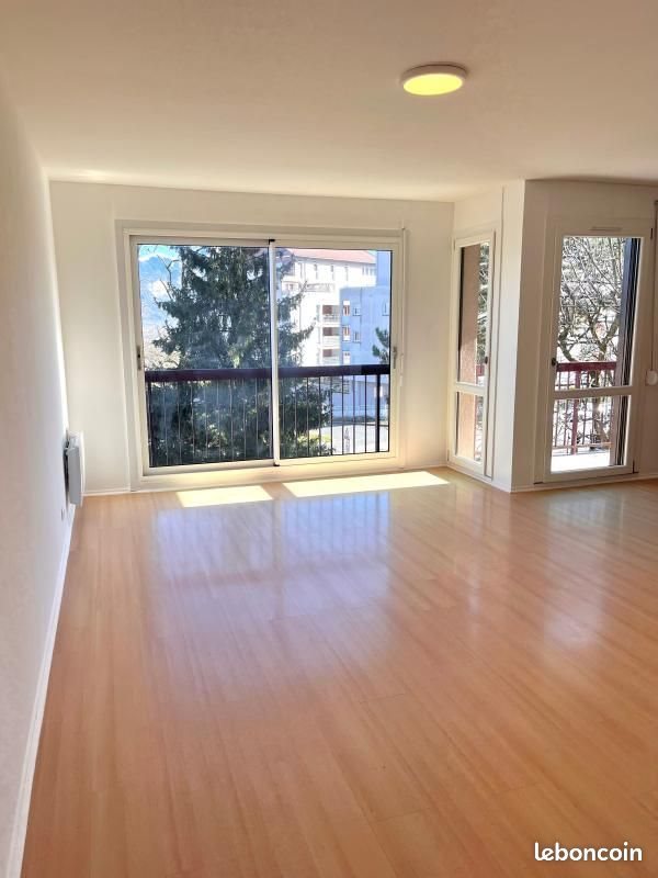 Appartement à louer, 71m², La Roche-sur-Foron