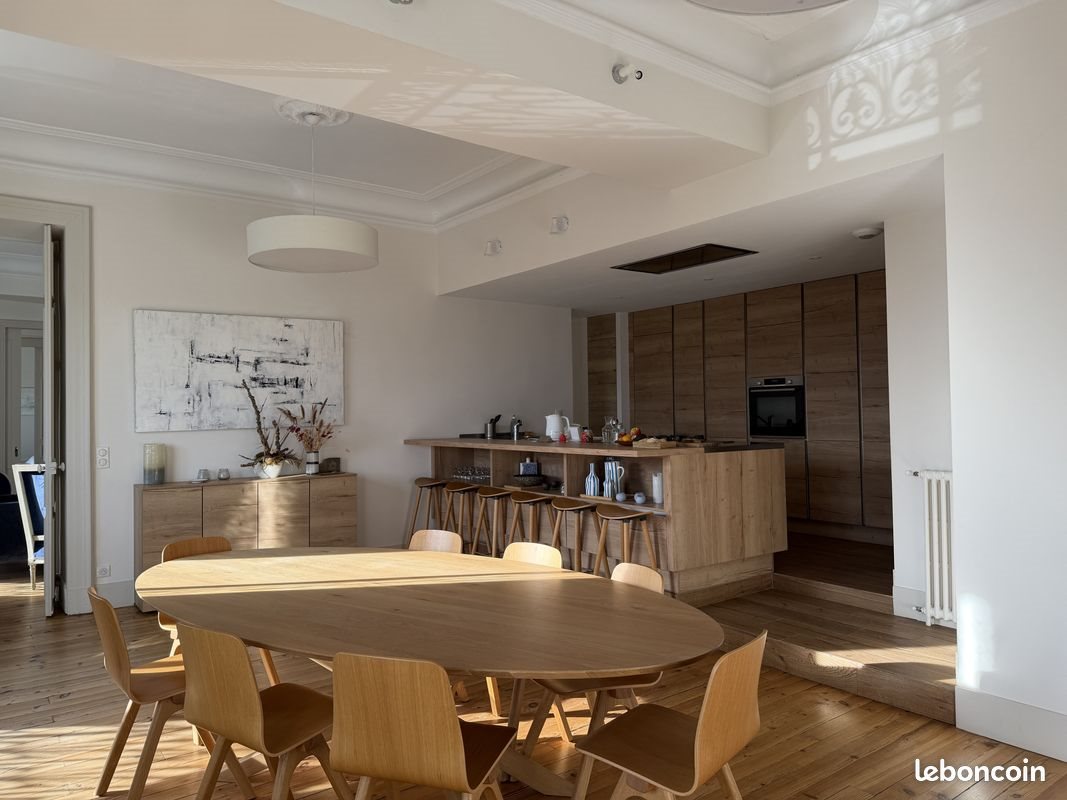 Appartement à vendre, 153m², Pau