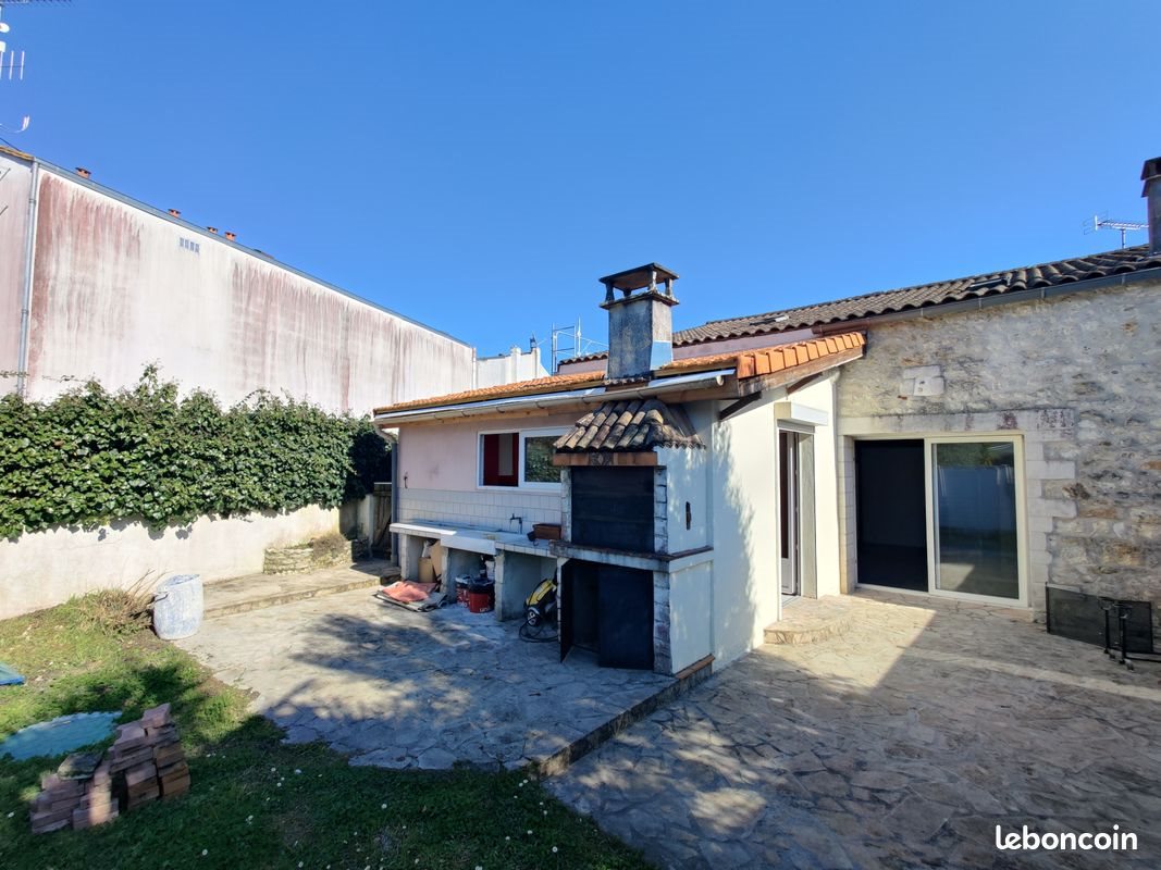 Maison à louer, 103m², Breuillet