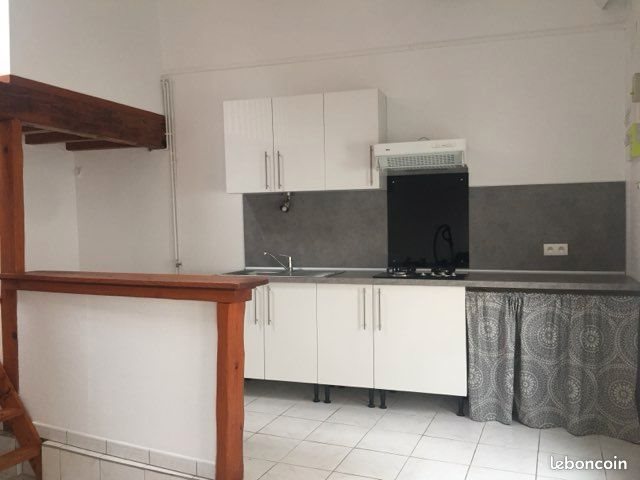 Maison à louer, 39m², Rochefort