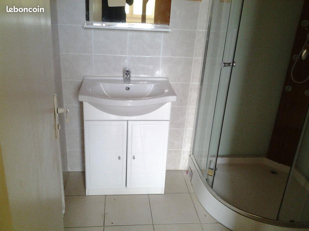 Maison à louer, 72m², Le Pont-Chrétien-Chabenet