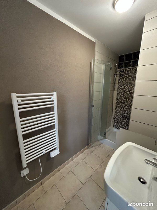 Appartement à louer, 44m², Algrange