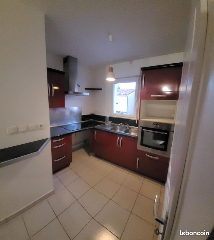 Appartement à louer, 65m², Saint-Paul-Trois-Châteaux