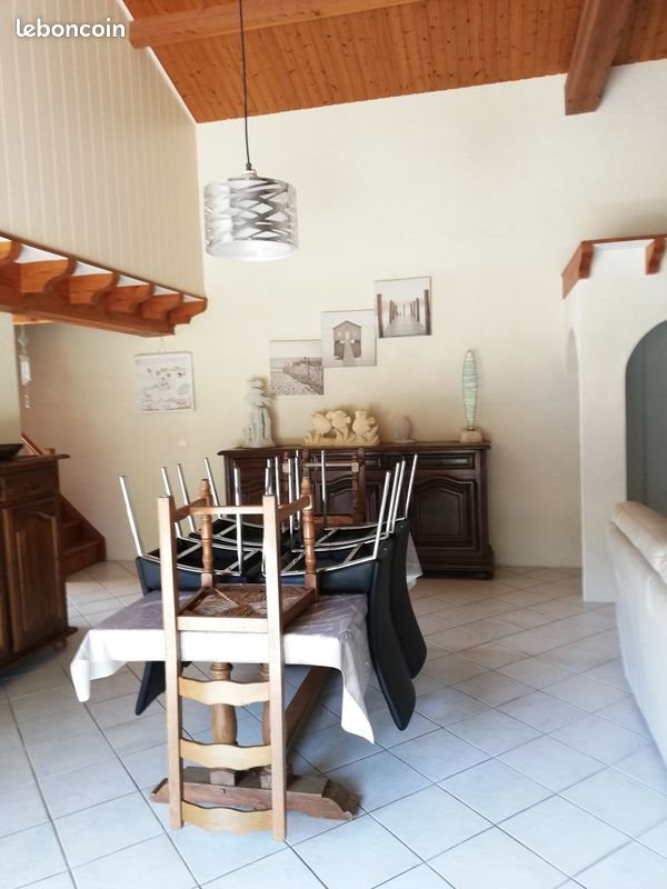 Maison à louer, 120m², Saint-Maigrin