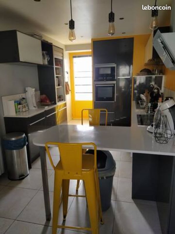 Maison à louer, 120m², Carcagny