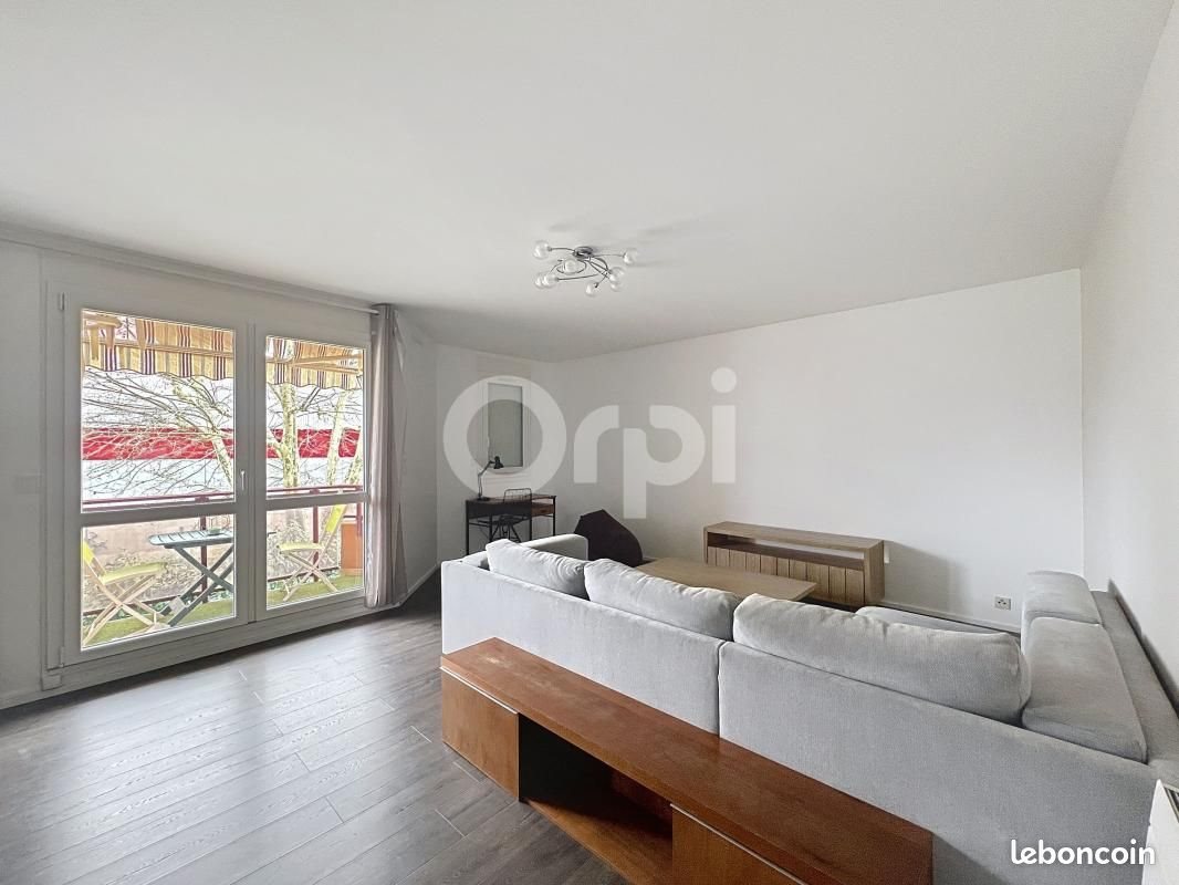 Appartement à louer, 71m², Annemasse