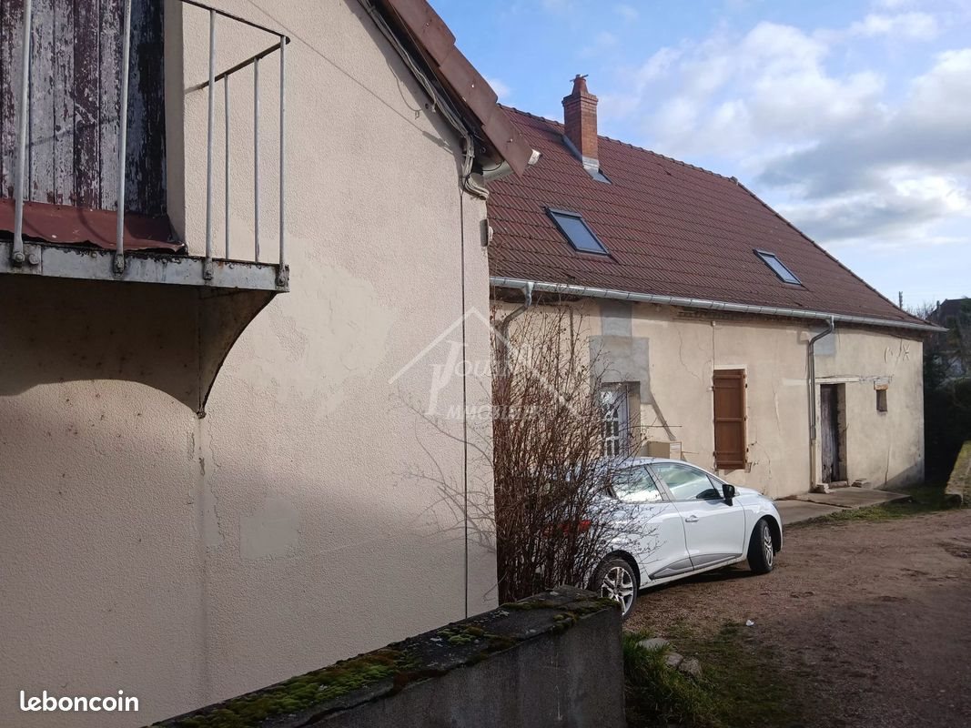 Appartement à vendre, 289m², Varennes-sur-Allier