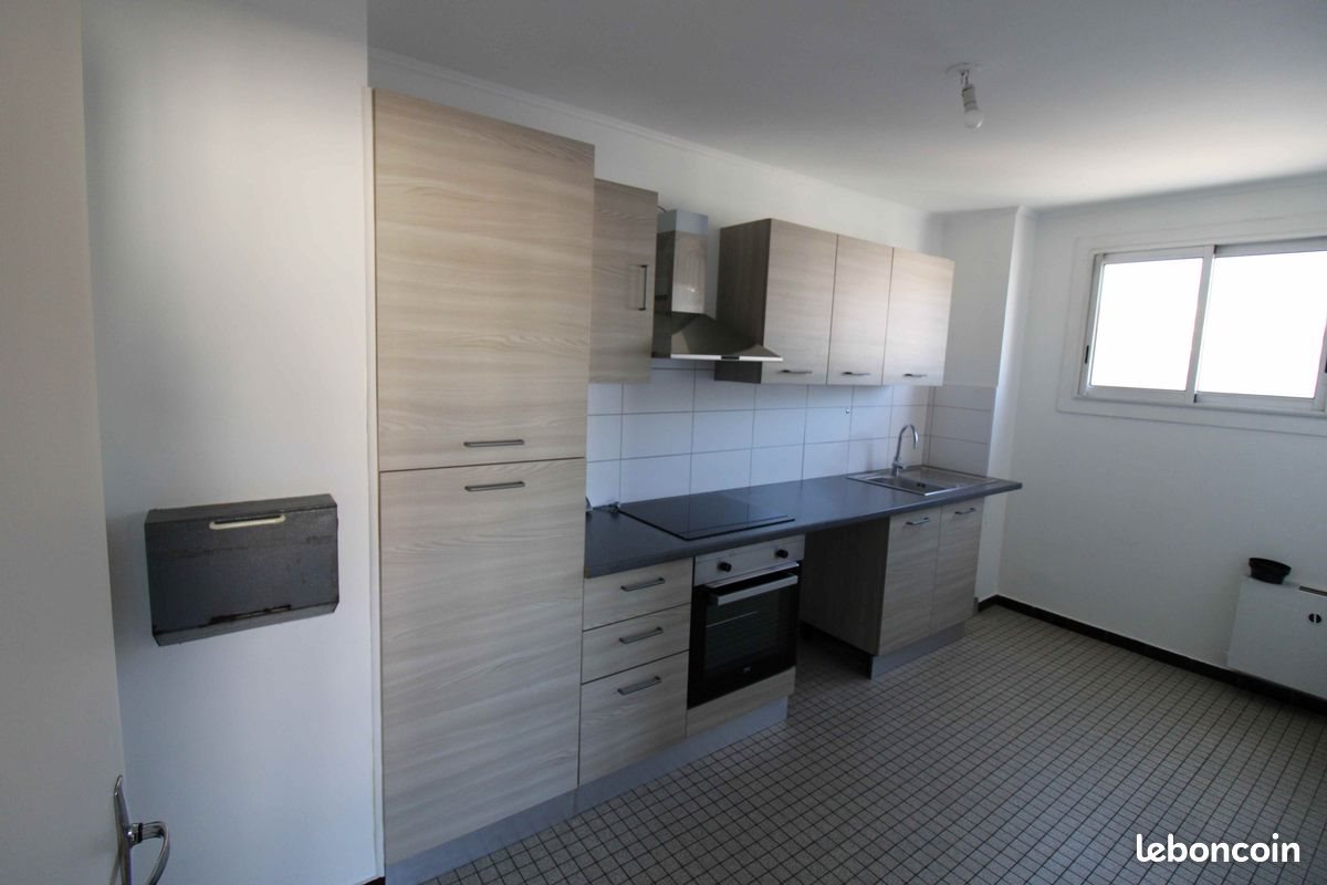 Appartement à louer, 80m², Toulon