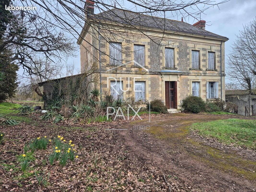 Maison à vendre, 150m², Mouterre-Silly