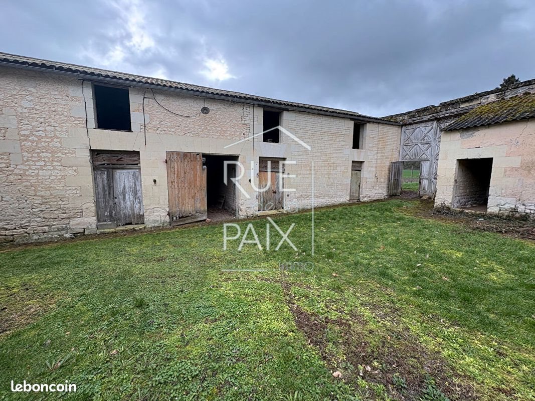 Maison à vendre, 150m², Mouterre-Silly