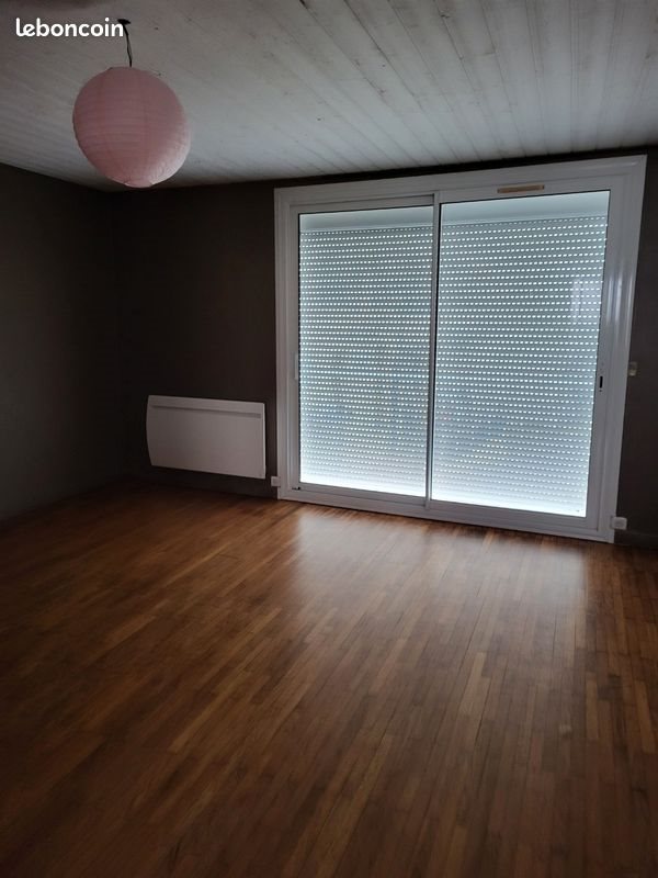 Maison à louer, 90m², La Châtaigneraie