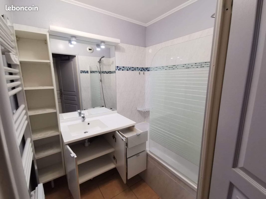 Appartement à louer, 57m², Istres