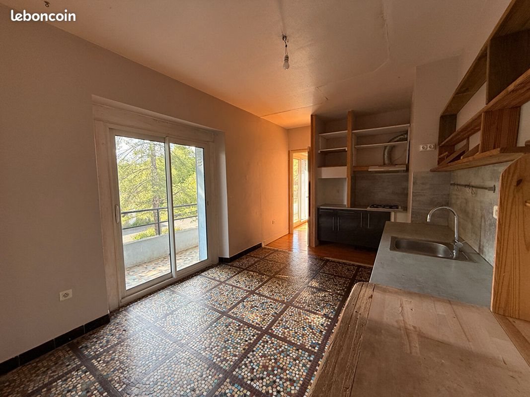 Appartement à vendre, 65m², Oloron-Sainte-Marie