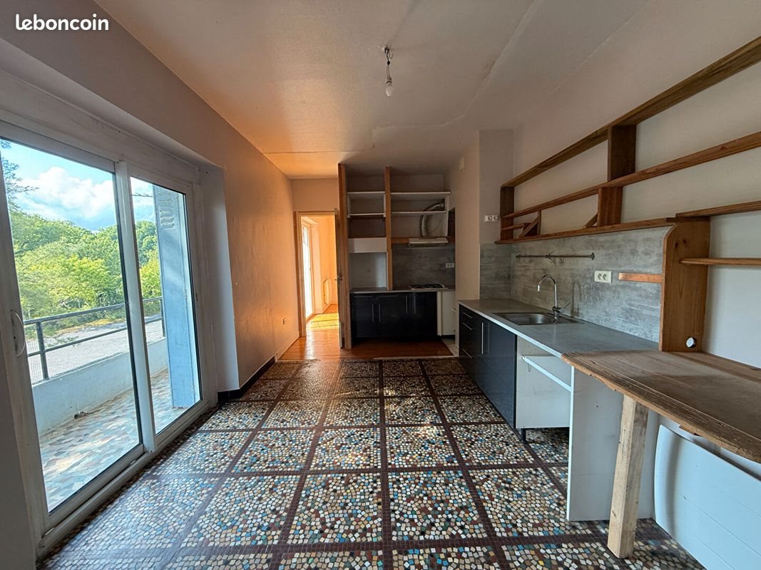 Appartement à vendre, 65m², Oloron-Sainte-Marie