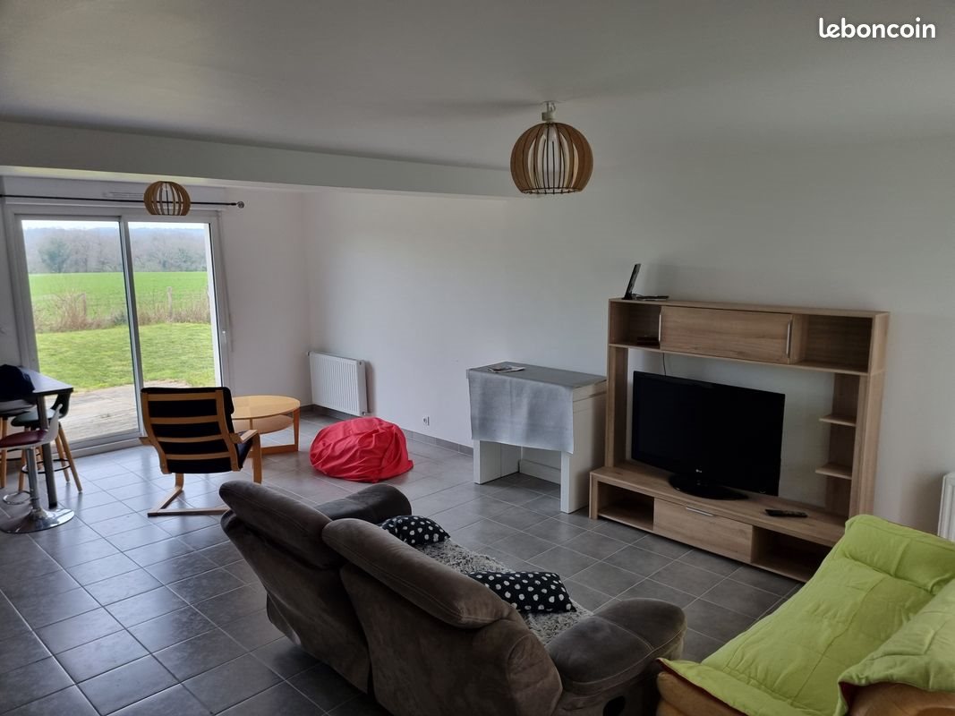 Maison à louer, 100m², Ambon