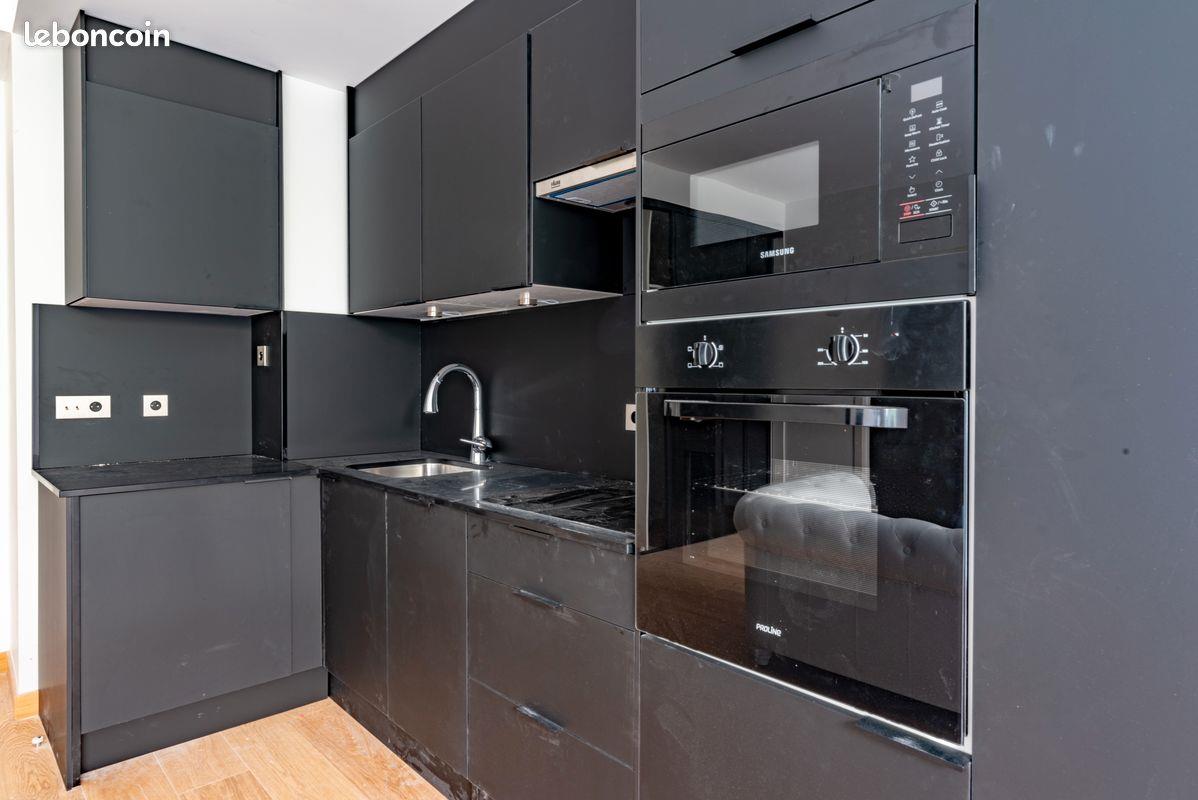 Appartement à louer, 55m², Paris 18ème
