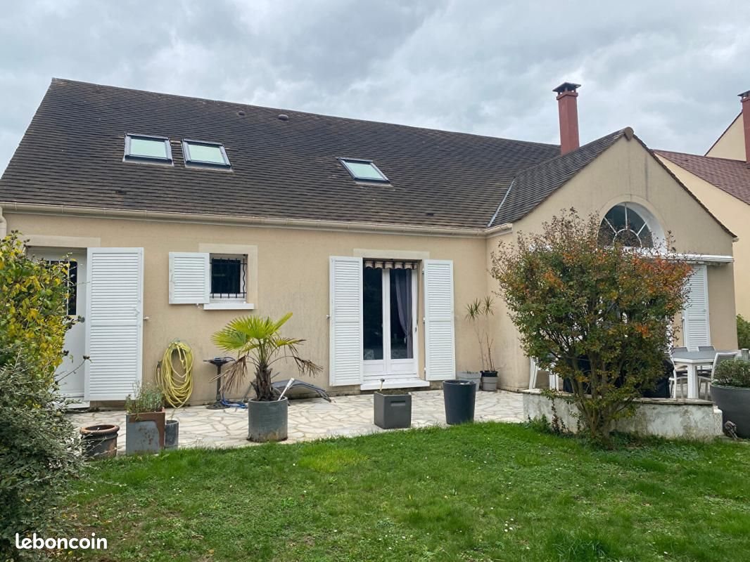 Maison à vendre, 186m², Etiolles