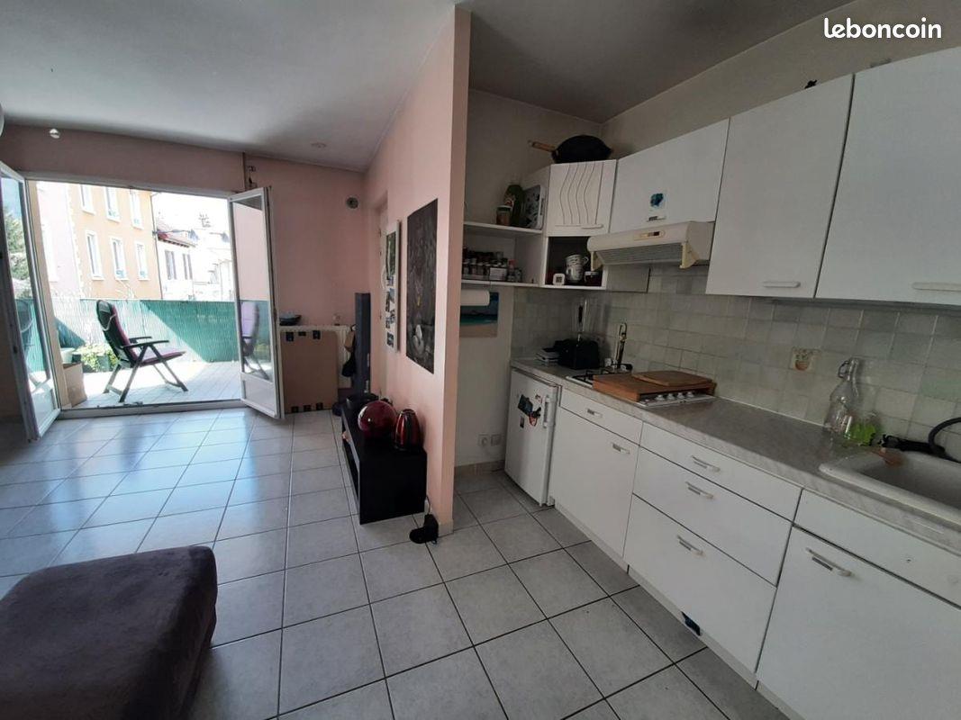 Appartement à louer, 75m², Grenoble