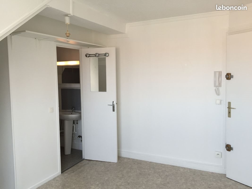 Appartement à louer, 13m², Reims