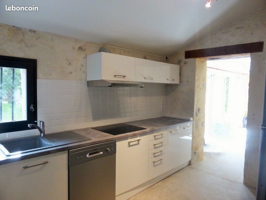 Maison à louer, 100m², Entrechaux