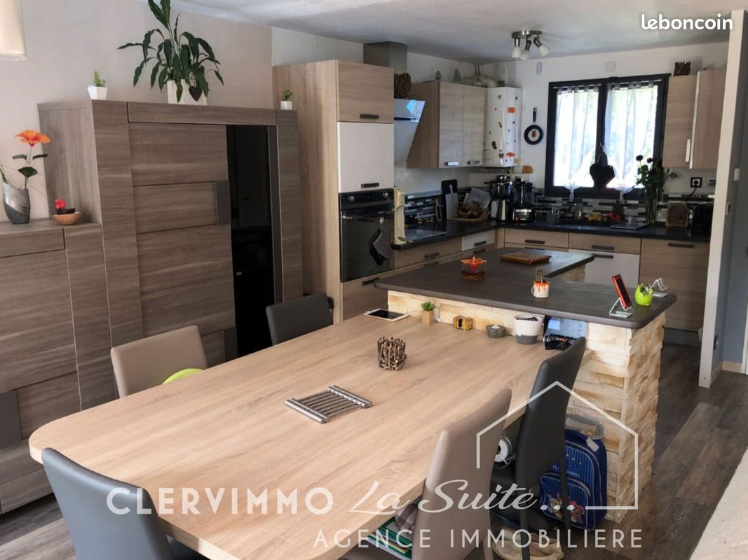 Maison à louer, 76m², Marseille 11ème