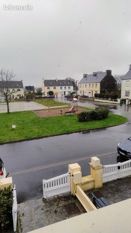 Maison à louer, 91m², Loperhet