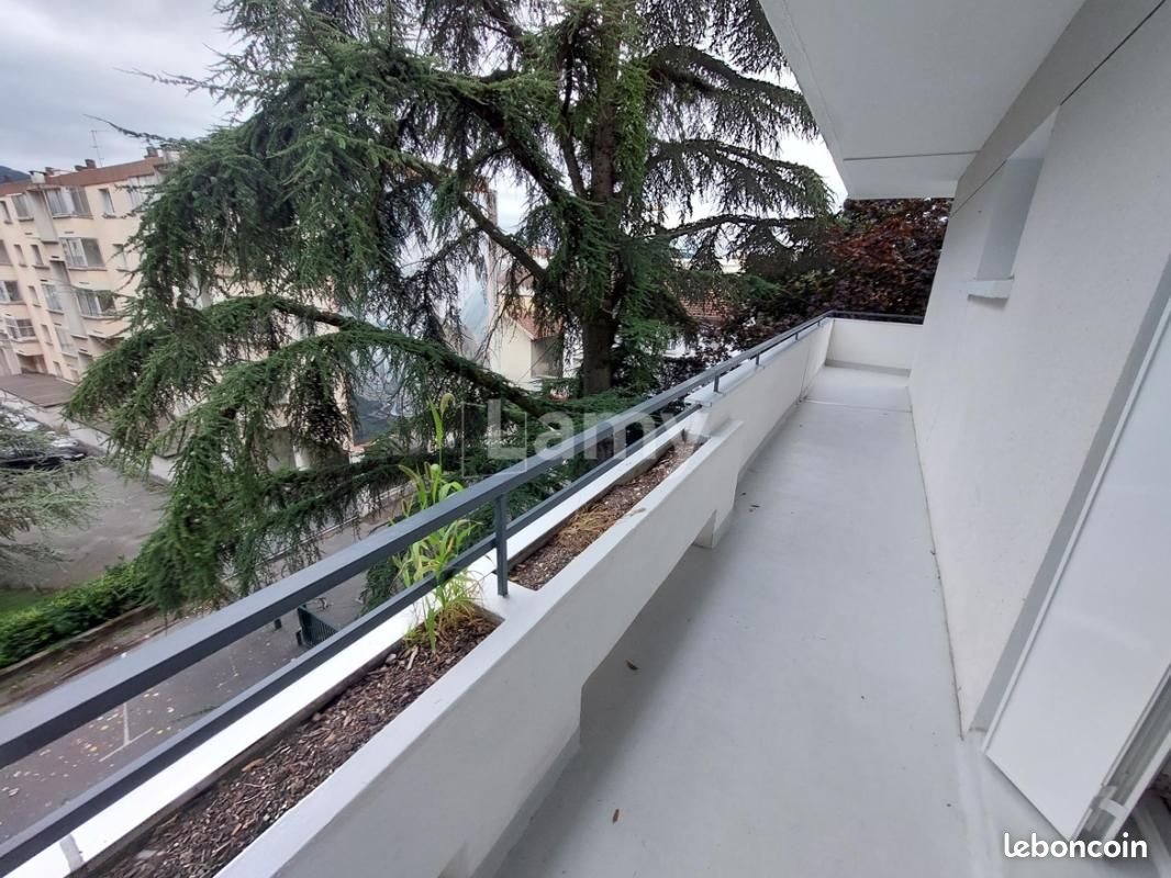Appartement à louer, 111m², Grenoble