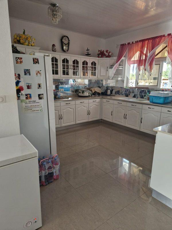 Appartement à vendre, 256m², Macouria