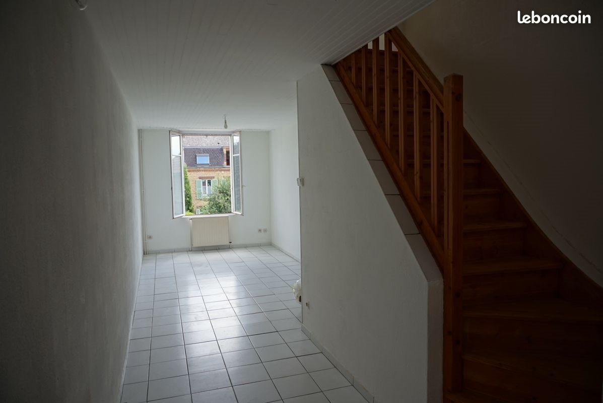 Appartement à louer, 45m², Charleville-Mézières