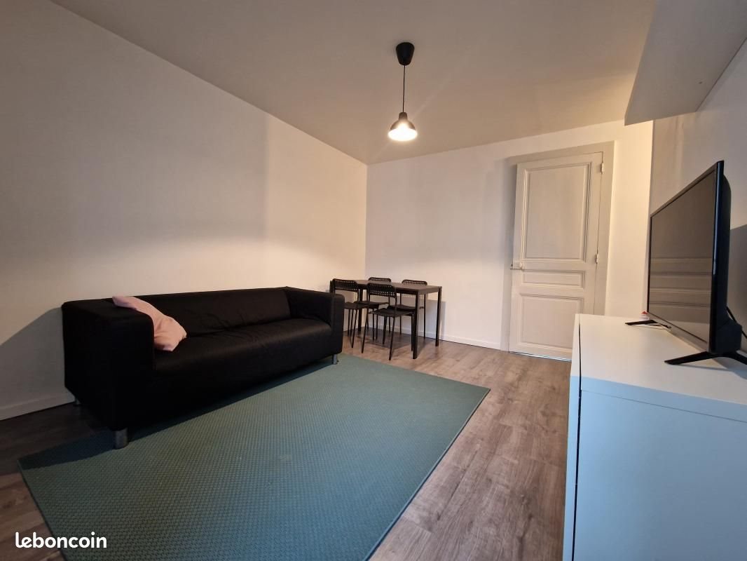 Appartement à louer, 43m², Reims