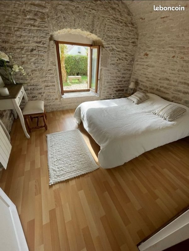 Appartement à louer, 82m², Saint-Seine-l'Abbaye