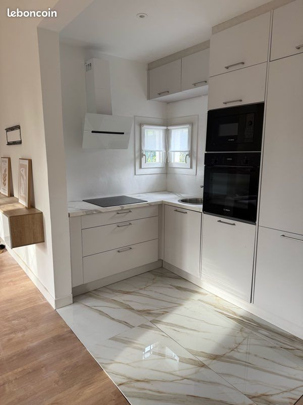 Maison à louer, 80m², Bandol