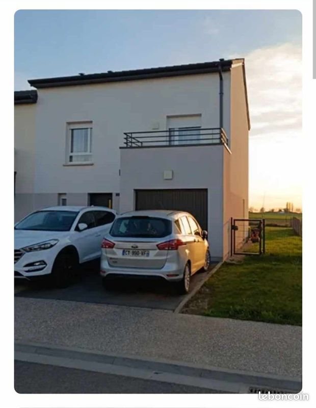 Maison à louer, 105m², Metz