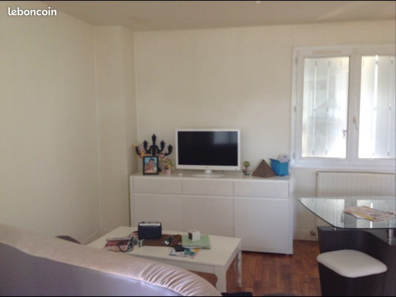 Appartement à louer, 76m², Civray-de-Touraine