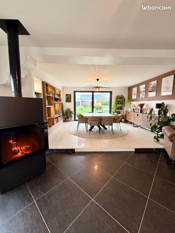 Maison à vendre, 220m², Neuville-sur-Sarthe