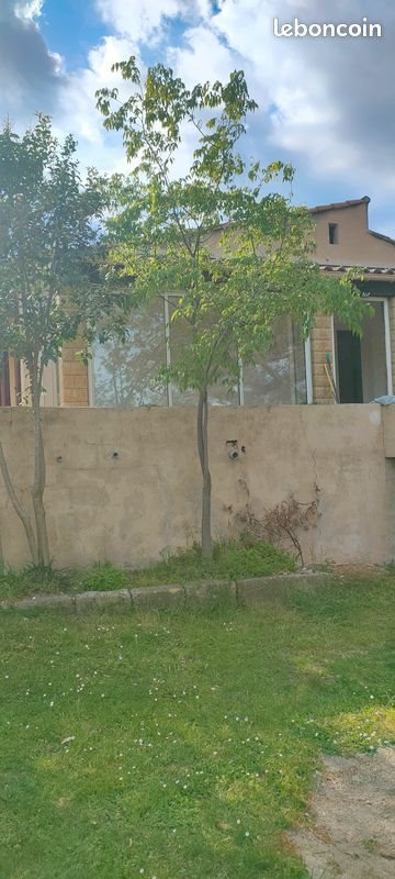 Maison à louer, 144m², Sernhac