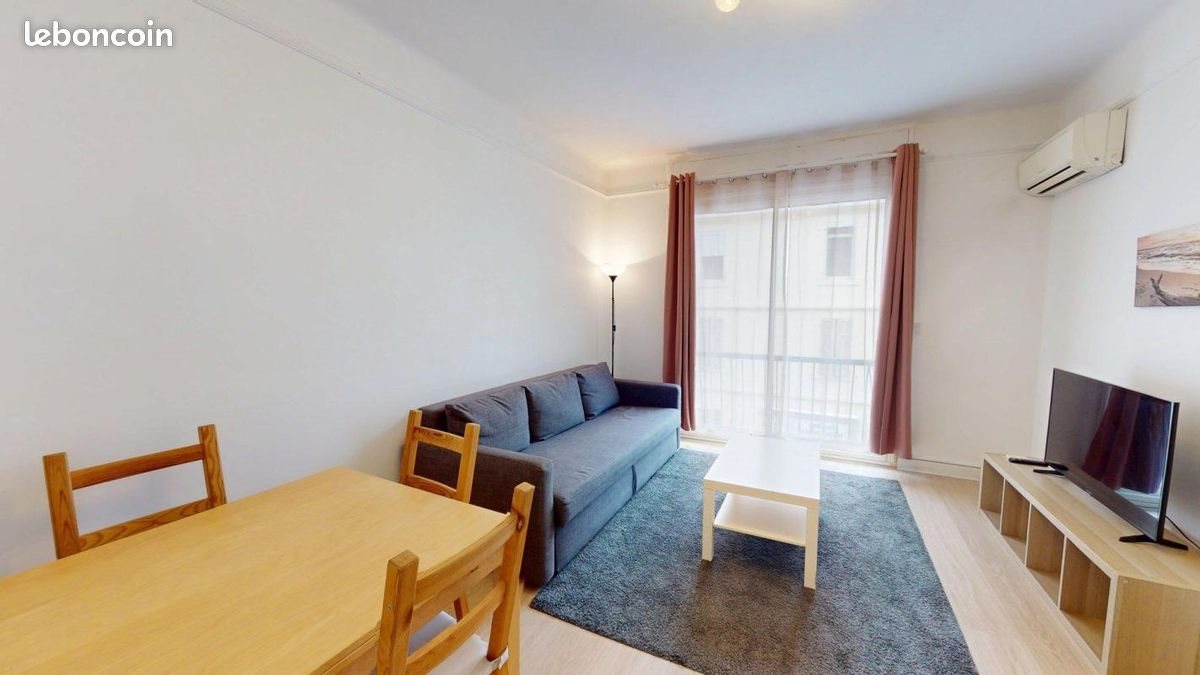 Appartement à louer, 61m², Marseille 5ème