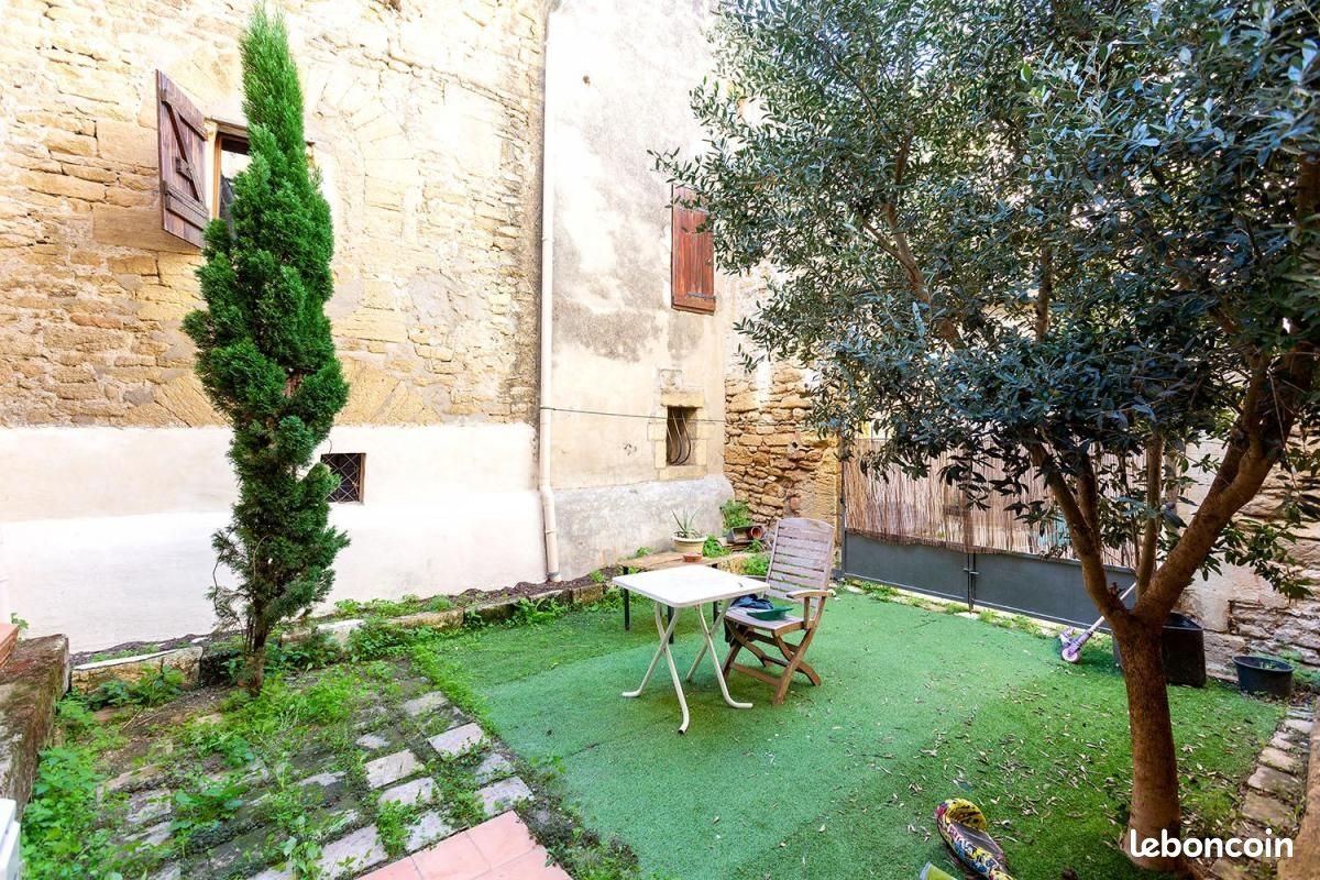 Appartement à vendre, 378m², Remoulins