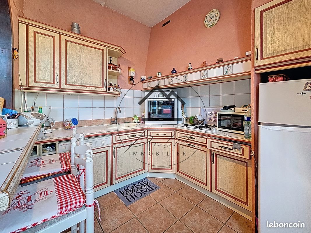 Maison à vendre, 72m², Bury