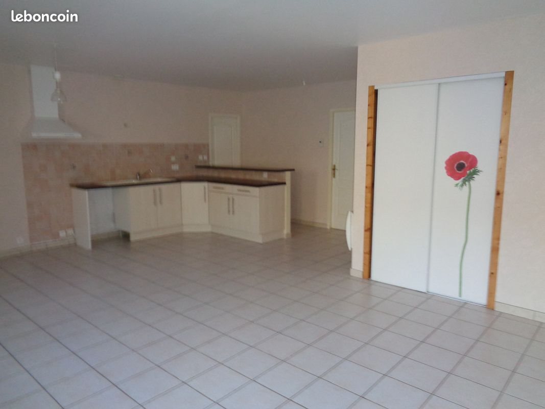 Maison à louer, 107m², Lavelanet