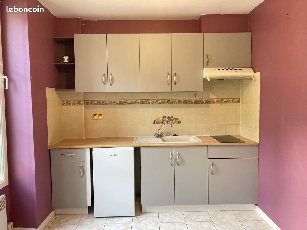 Appartement à louer, 16m², Valognes