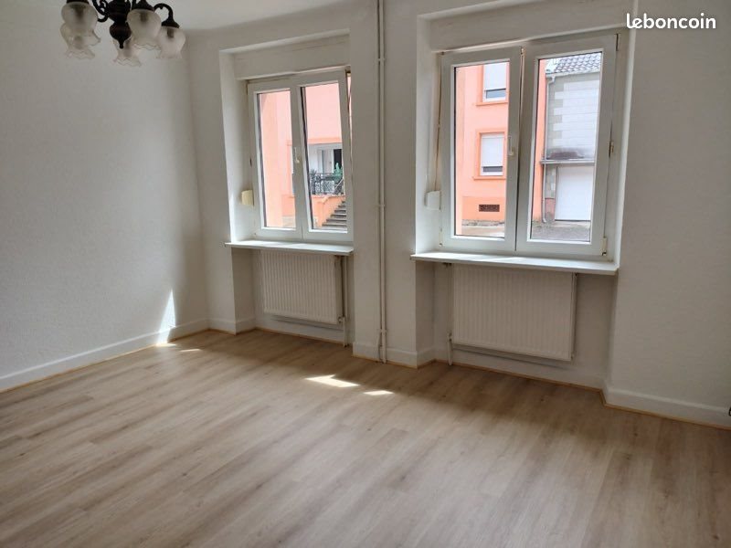 Appartement à louer, 63m², Keskastel