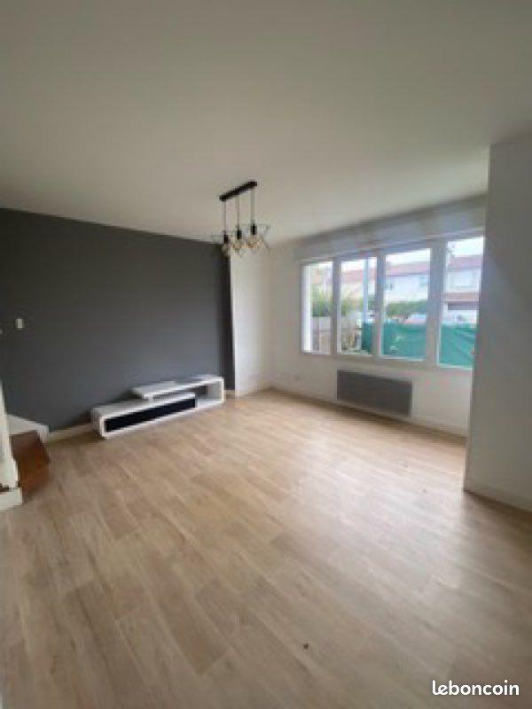 Maison à louer, 75m², Billère