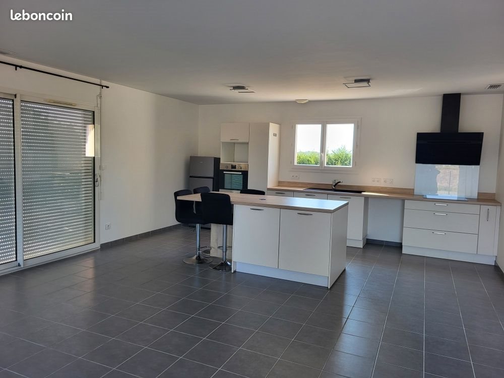 Maison à louer, 90m², Bars