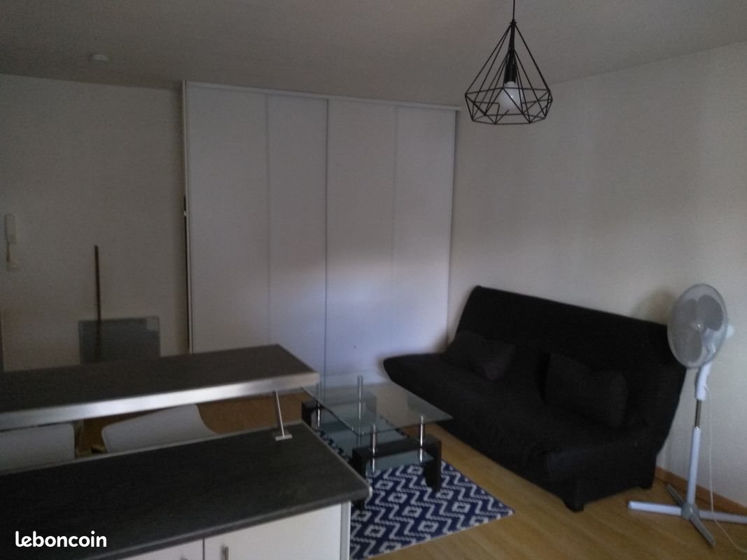 Appartement à louer, 28m², Pessac