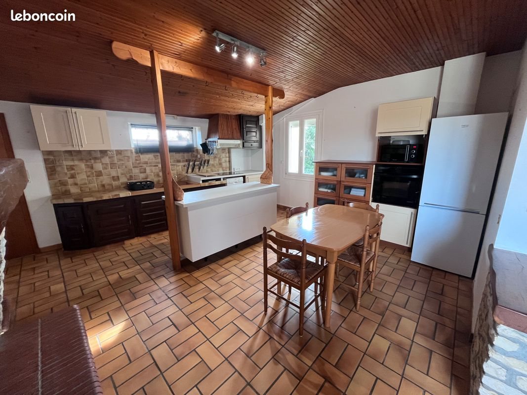 Appartement à louer, 63m², Angliers