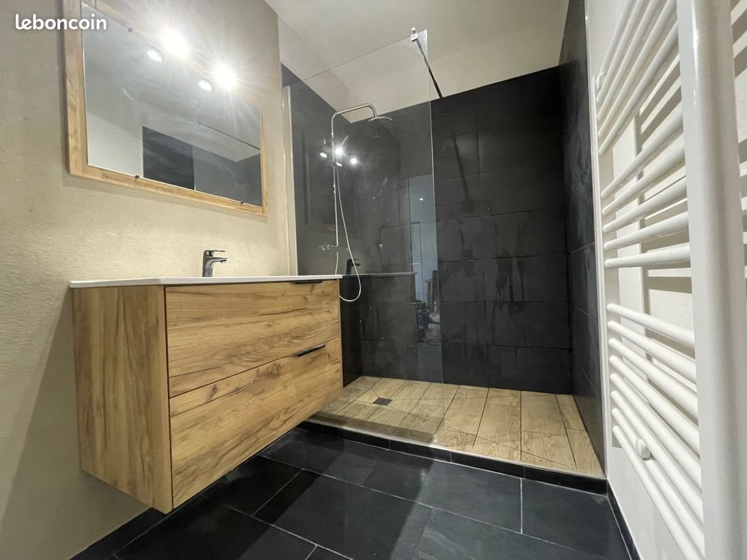 Appartement à louer, 35m², Saint-Bonnet-de-Joux